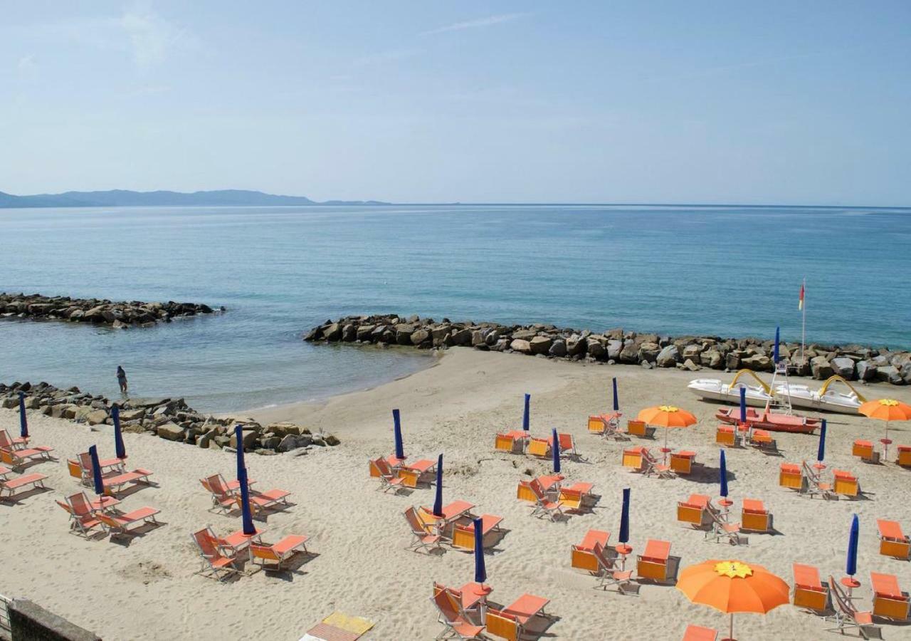 Suite Follonica Beach Exterior foto